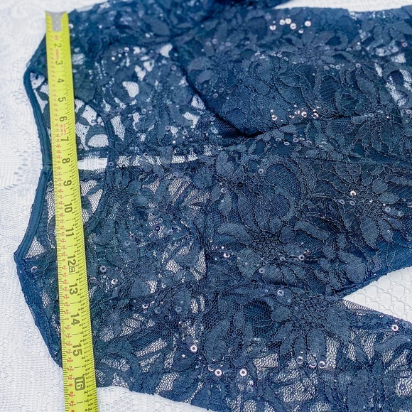 Stunning Women's Bodycon Lace Black Dress Sexy New Years Eve Sequin Gown - Picture 10 of 15